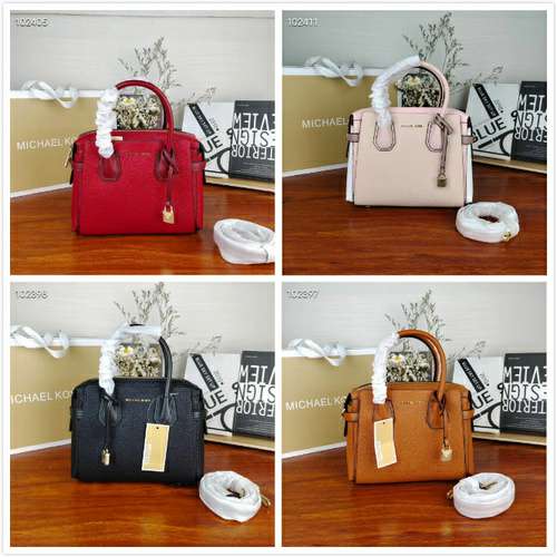 Picture of Michael Kors Lady Handbags _SKUfw106631272fw